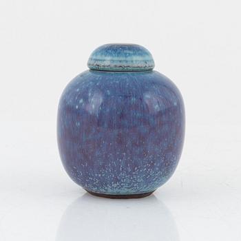 Berndt Friberg, urna med lock, Gustavsbergs studio, 1969.