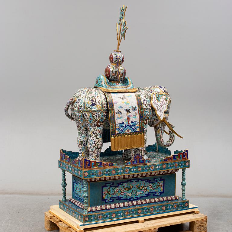 A large chinese cloisonné sculpture, 20th Century.