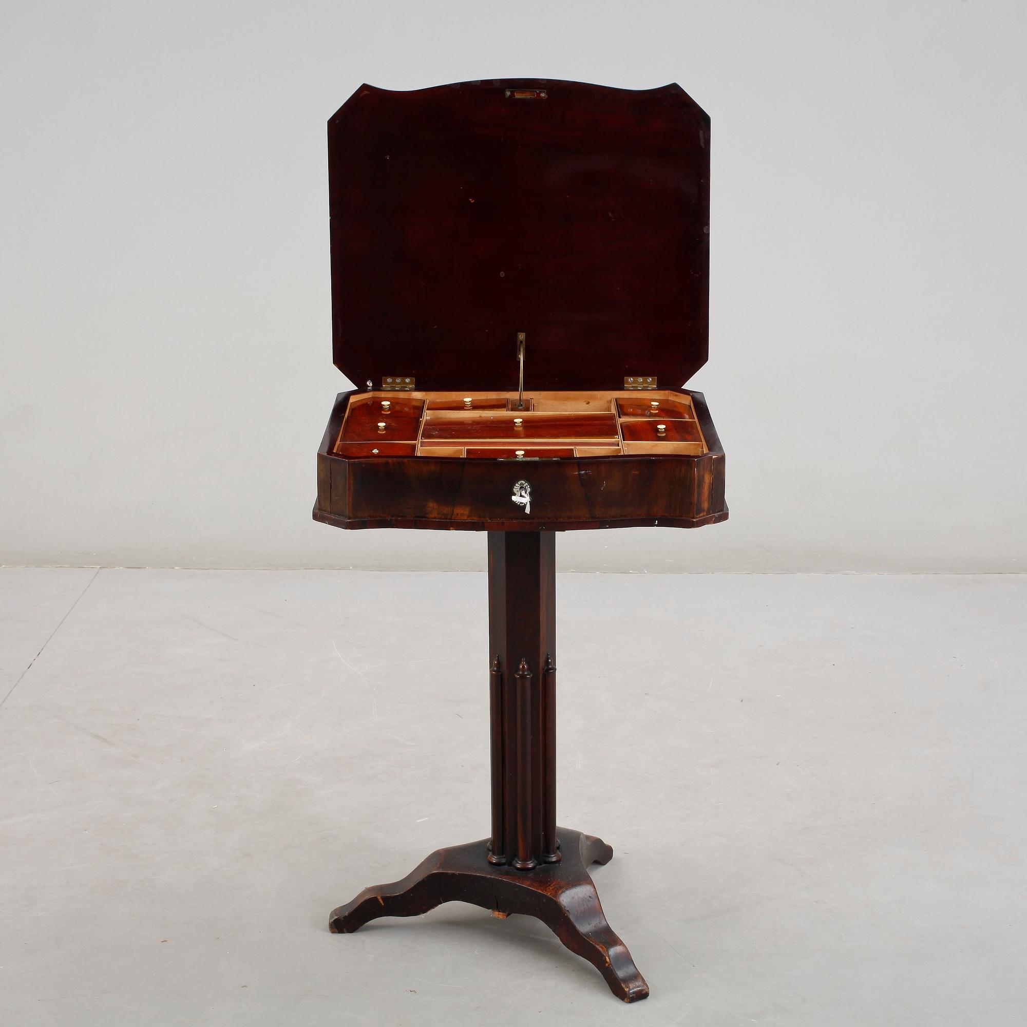 SYBORD, senempire, omkring 1800-talets mitt.