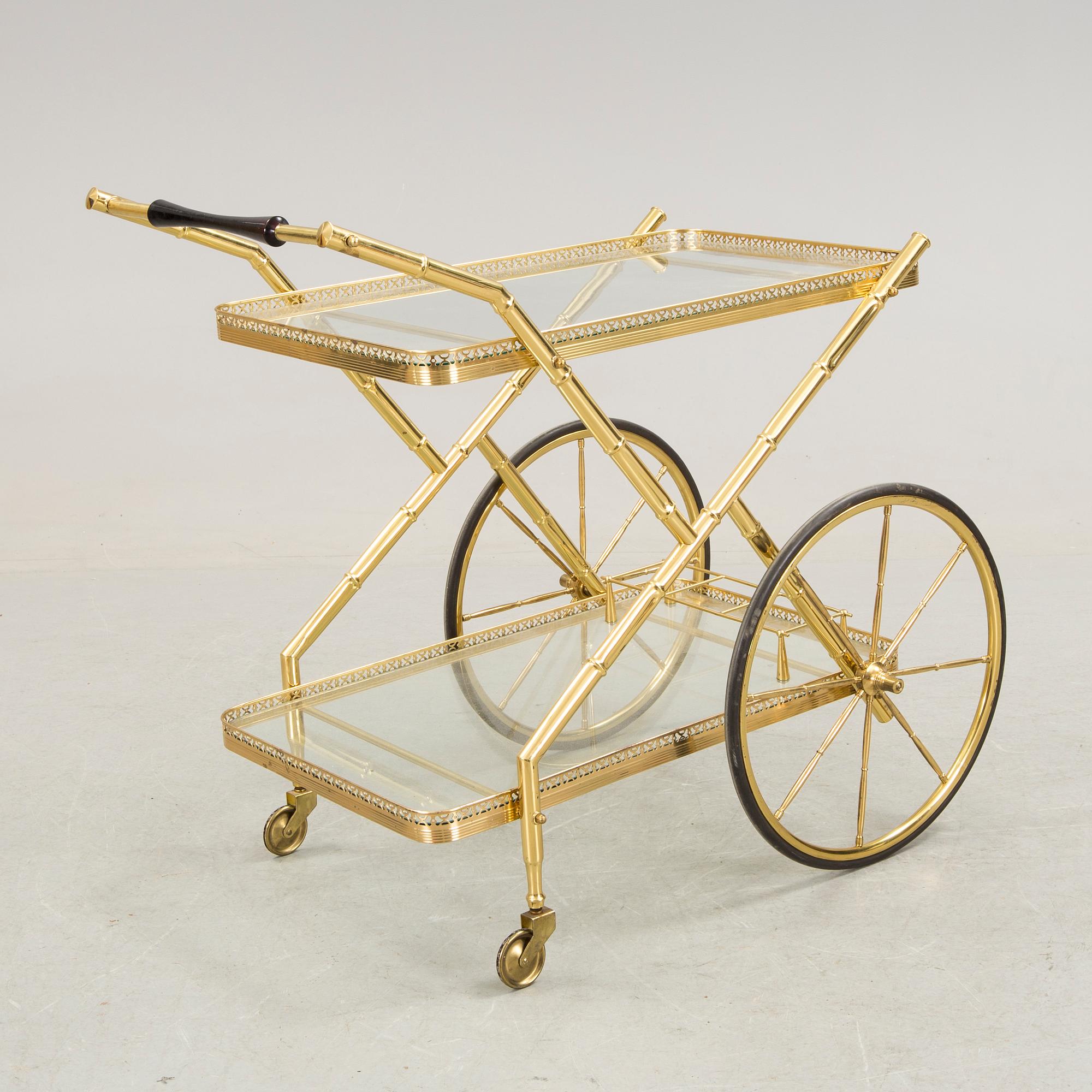 A serving trolley, second half of the 20th century.