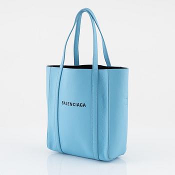Balenciaga, "Everyday Tote".