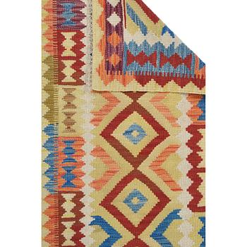 Gallerimatta, kelim, ca 200 x 72 cm.