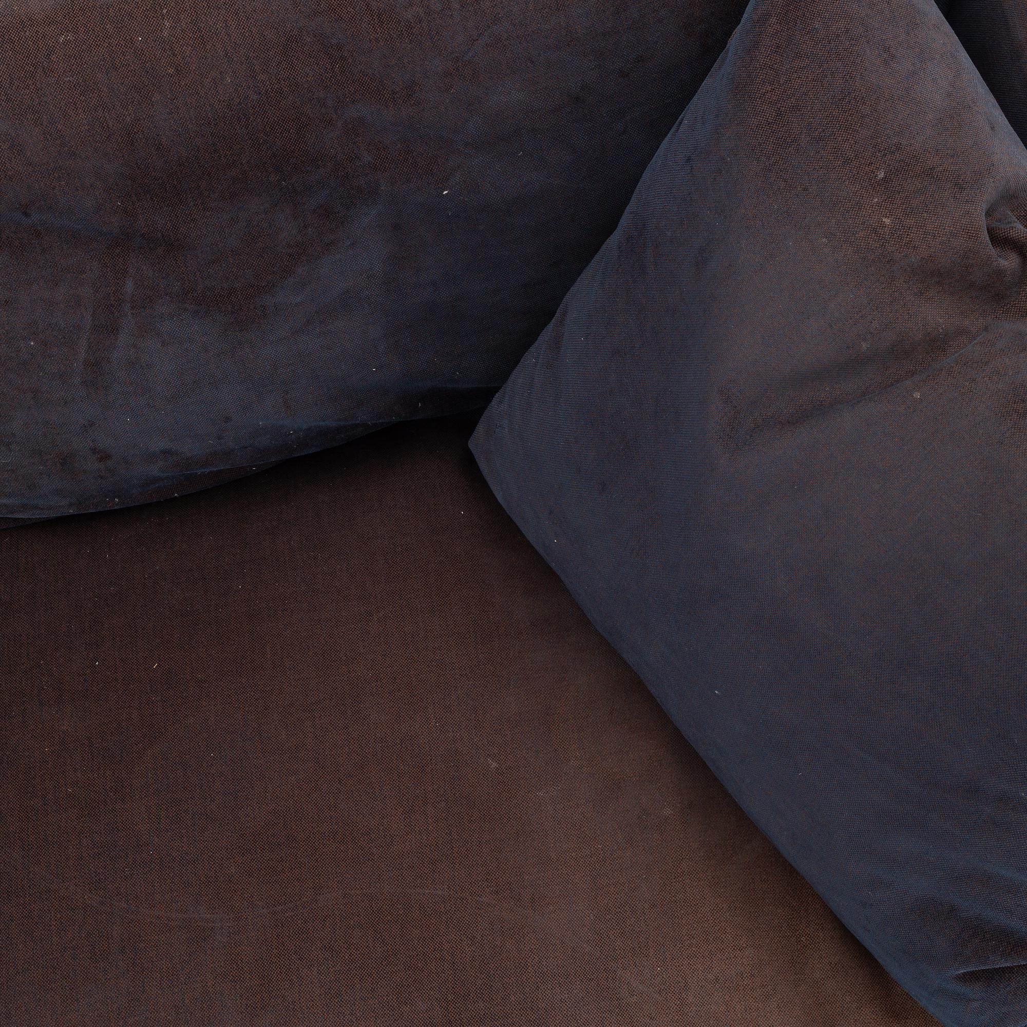 A sofa, Eilersen, 21st century.