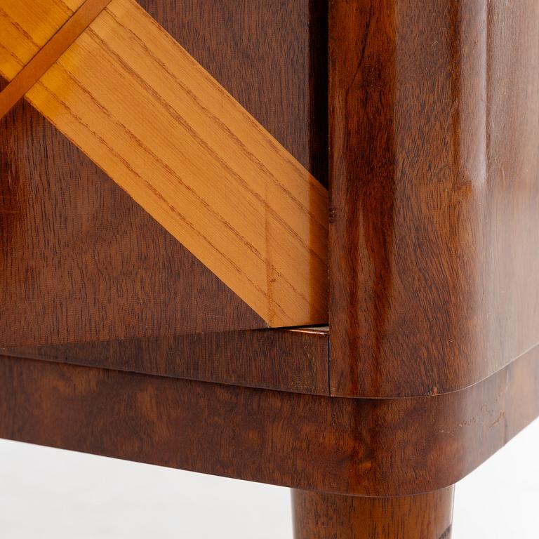 Swedish Modern cabinet, 1940s/50s.