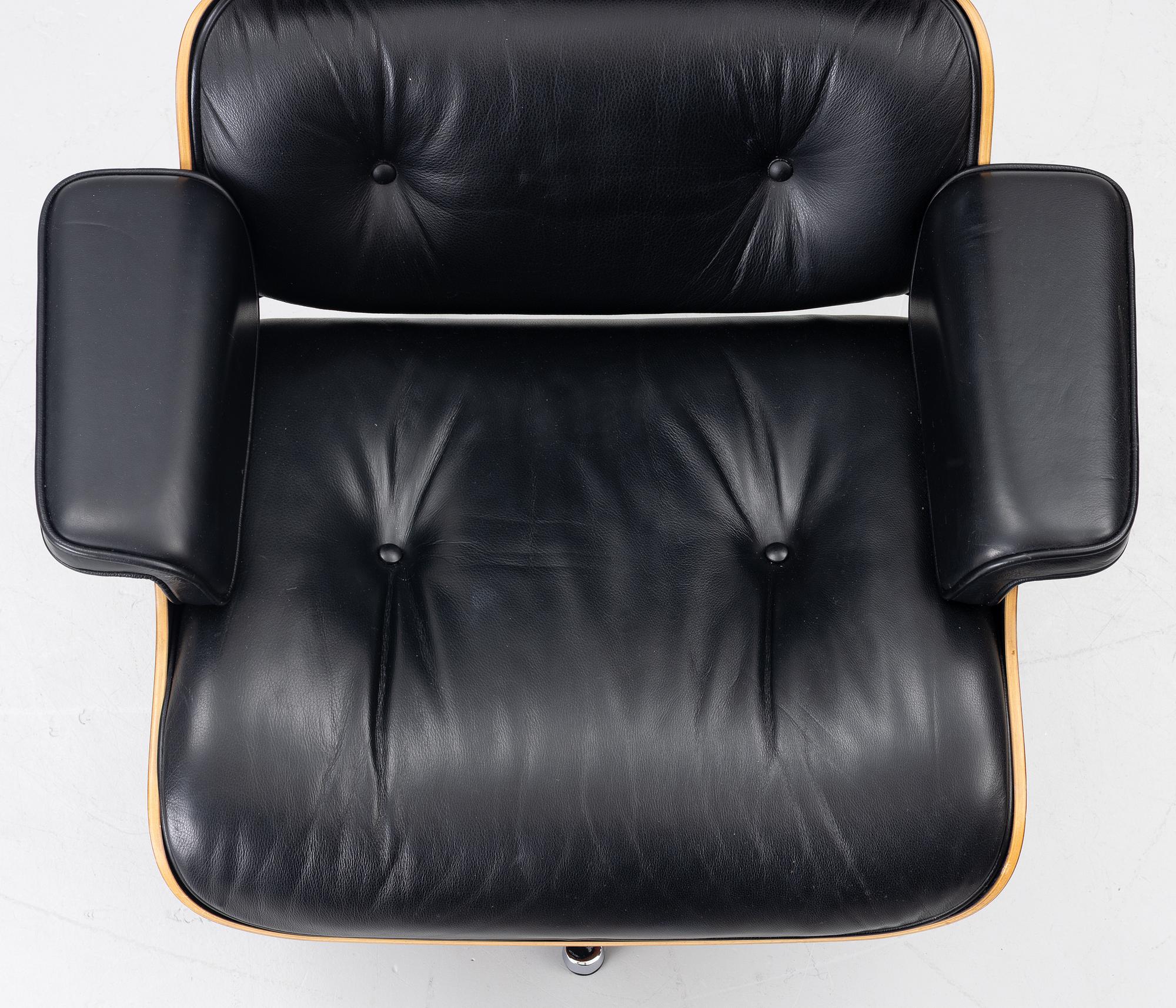 Charles & Ray Eames, fåtölj, "Lounge Chair", Vitra, 2000-tal.