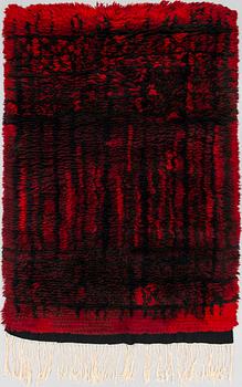 Kirsti Ilvessalo, A Finnish long pile Ryijy Rug model Friends of Finnish Handicraft. Circa 168x115 cm.