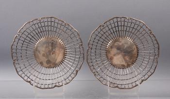 SKÅLAR, silver, ett par, CG Hallberg, 1905.
