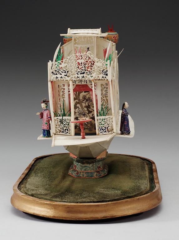 A bone and ivory model of a djonk, Qing dynasty, 19th Century.
