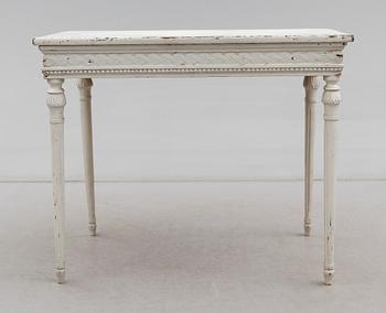 VÄGGBORD, gustaviansk stil, 1800-talets andra hälft.
