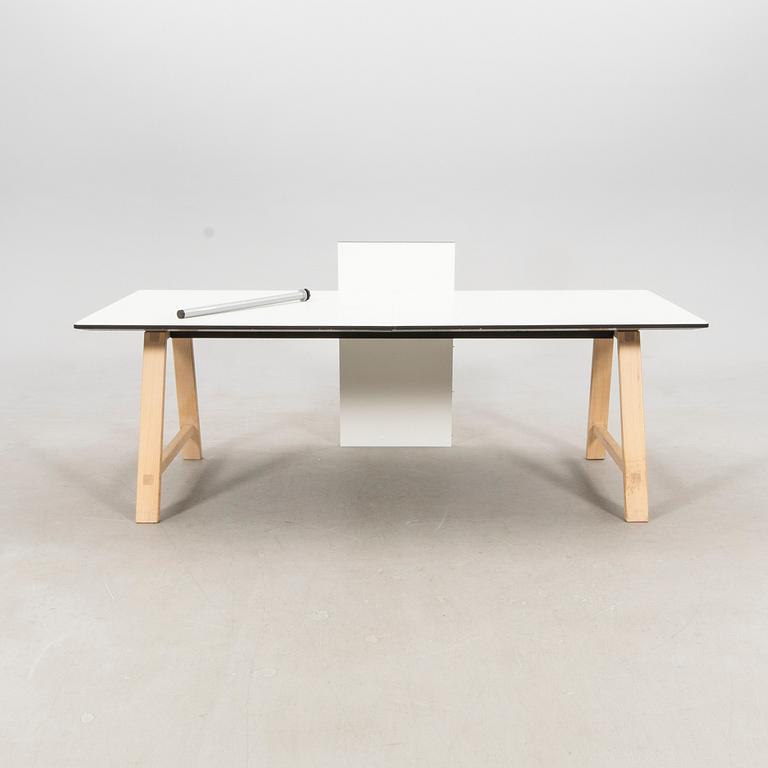 Bykato matbord "T11" för Bröderna Andersen.