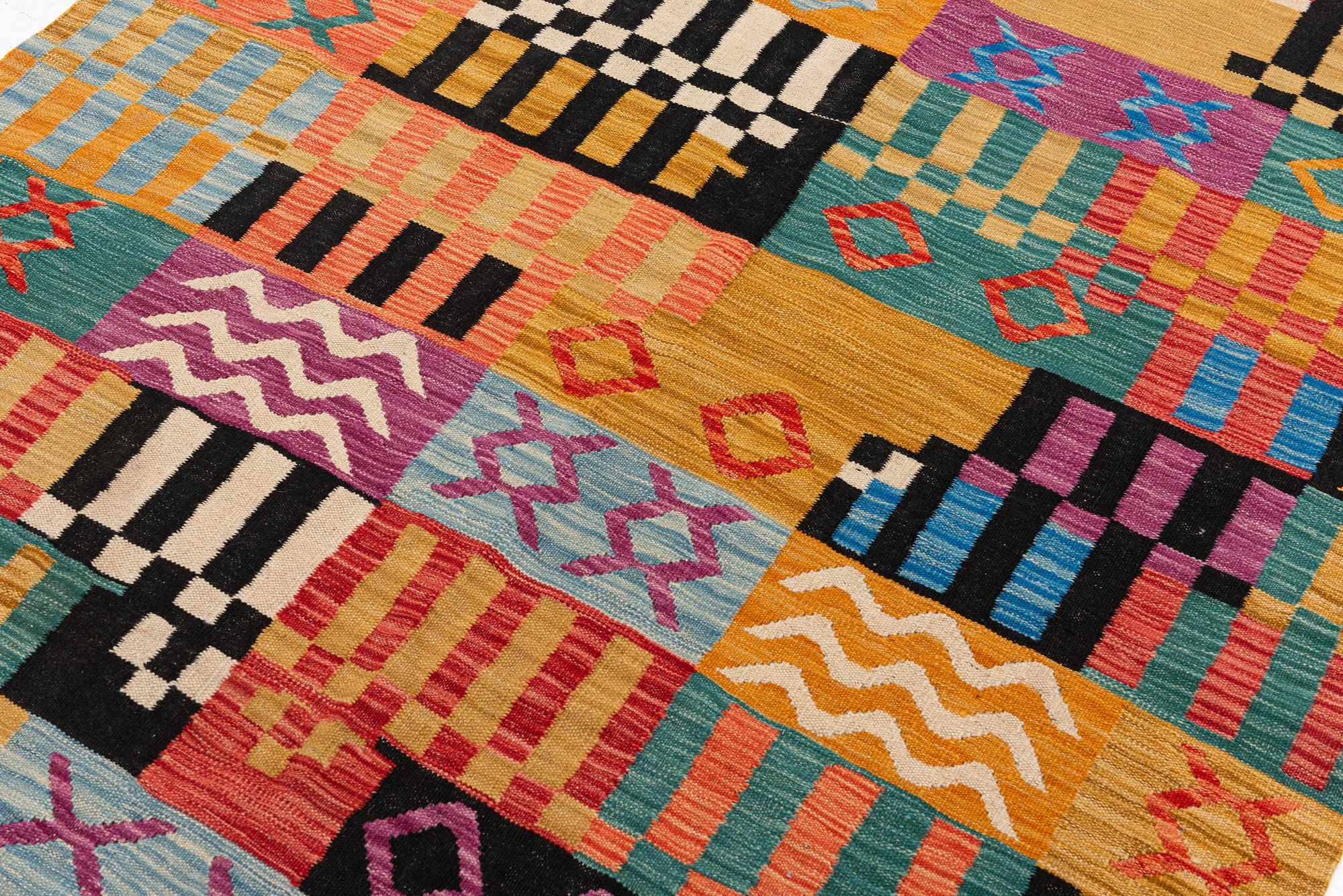 Kilim, modern, approx. 205 x 150 cm.