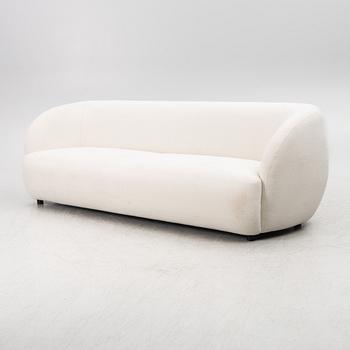 An 'Atelier' sofa from Decotique, 2023.