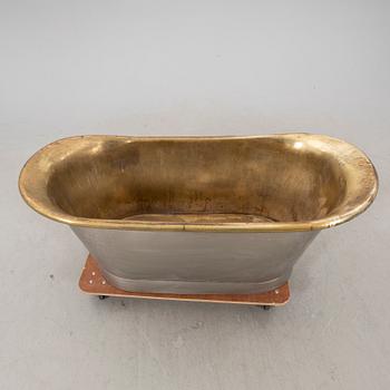 A brass tub from Gamla Mejeriet around 2015.