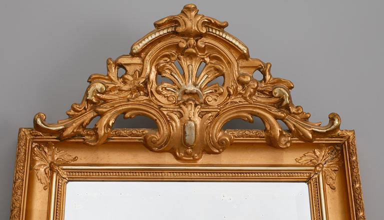 SPEGEL MED KONSOLBORD, nyrokoko, omkring 1900.