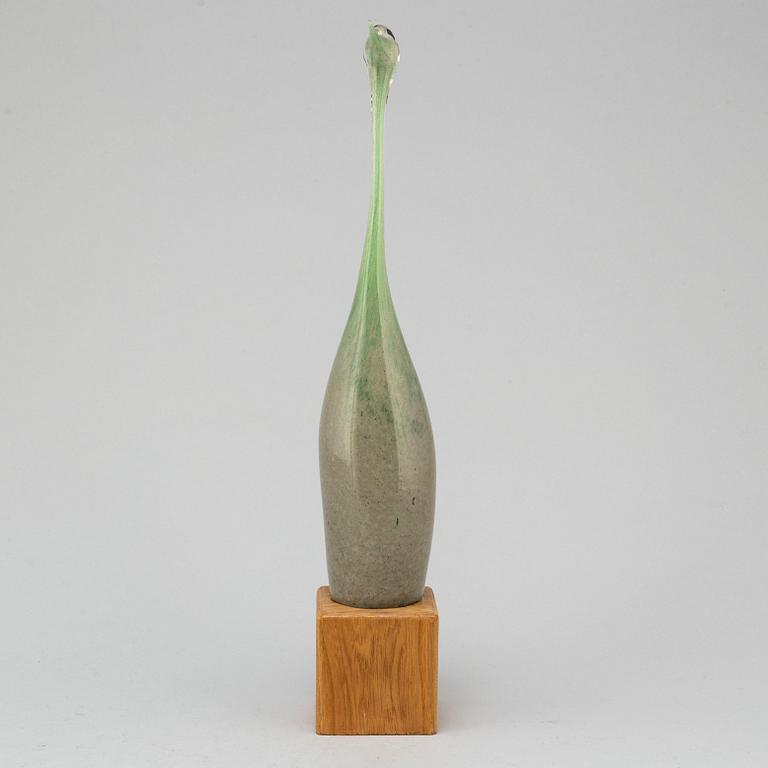 VICKE LINDSTRAND, a glass sculpture, Kosta, signed.