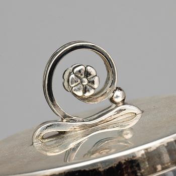 CIGARETTBURK, silver, Nordisk silverkonst Helsingborg 1949. Total vikt ca 170 gram.