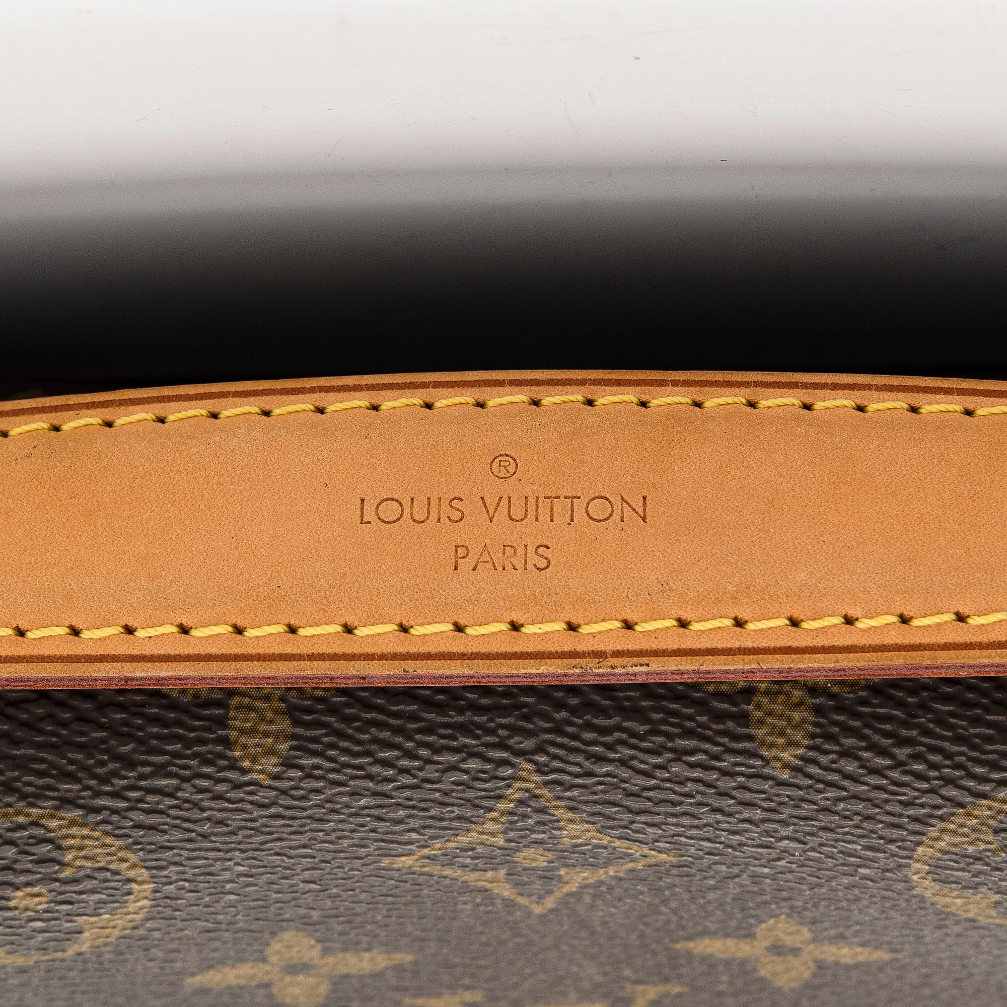 Louis Vuitton, väska, "Pochette Metis".