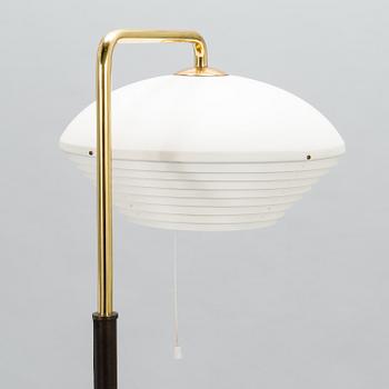 Alvar Aalto, ’A811' floorlight for Valaistustyö.