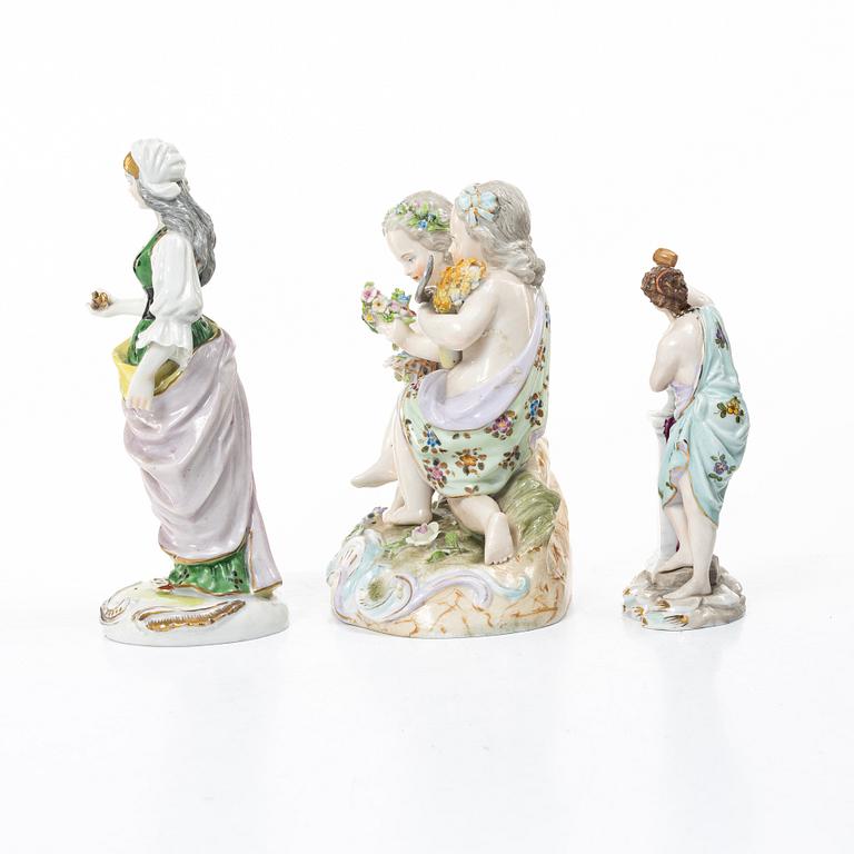 Figuriner, tre stycken, porslin, Tyskland, 1900-tal.