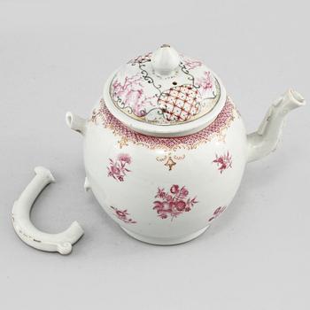 TEKANNA, porslin, Kina, 1700-tal.
