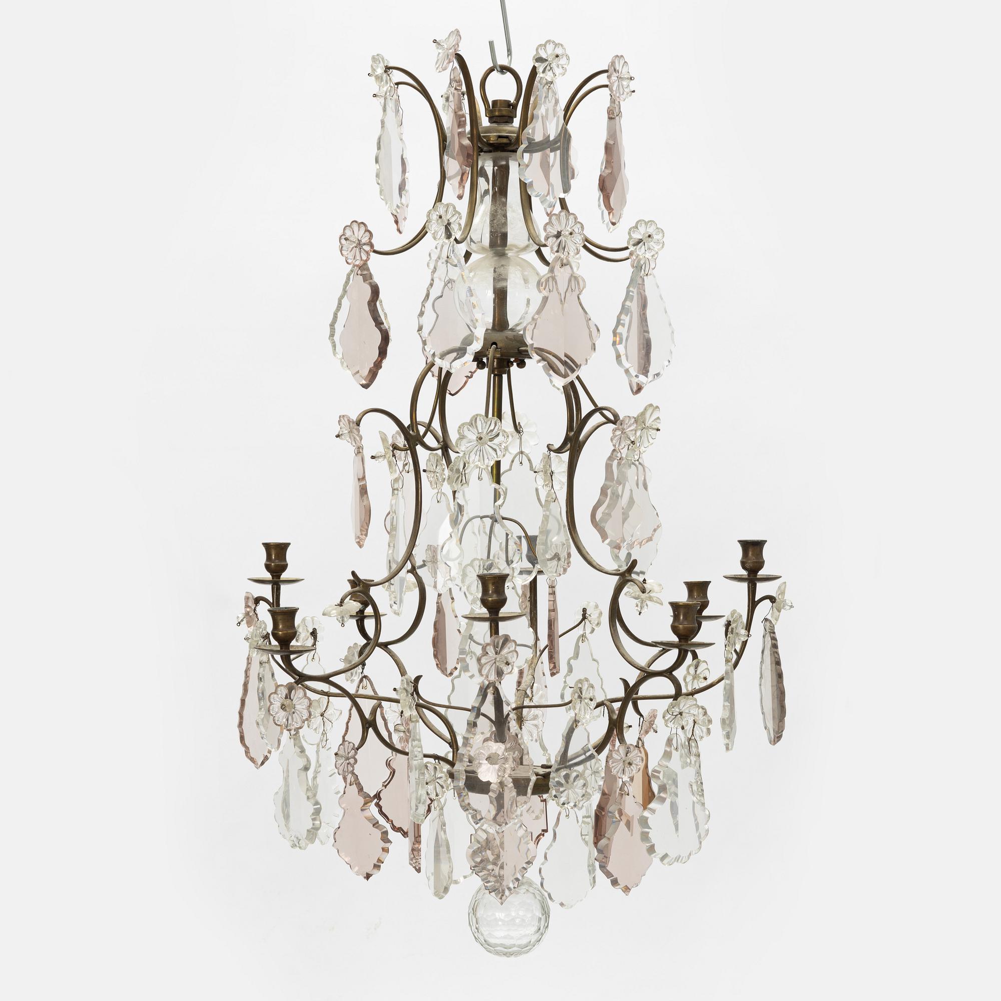 Ljuskrona, rokokostil, 1900-talets första hälft.