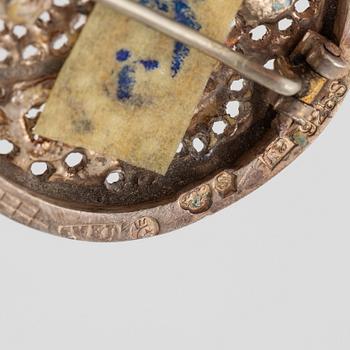 Lars Arby, two pairs of cufflinks, two brooches and three earrings, silver.