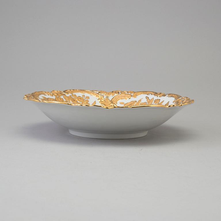 A mid-20th century  Meissen bowl.