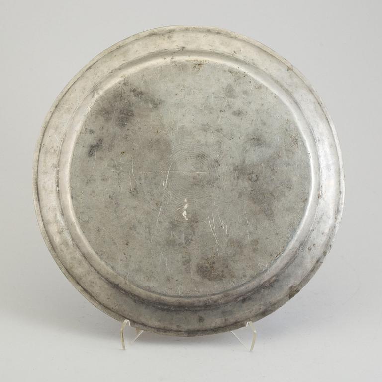 A DISH, pewter, Claes Törnqvist, Gävle 1759.