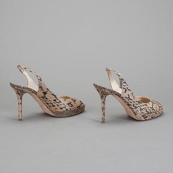SKOR, Jimmy Choo.