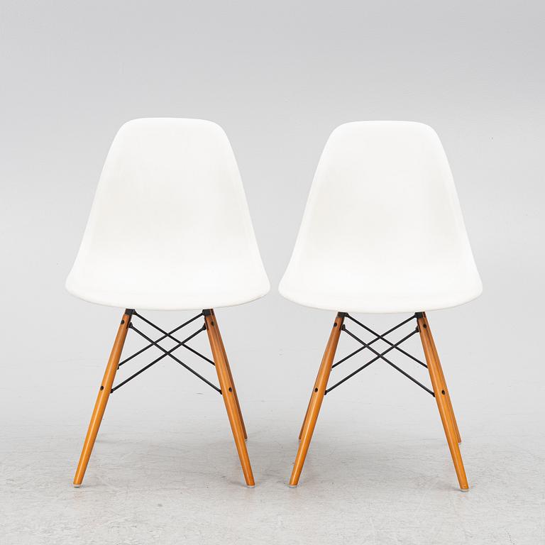 Charles & Ray Eames, stolar, ett par, "Plastic chair DSR", Vitra,