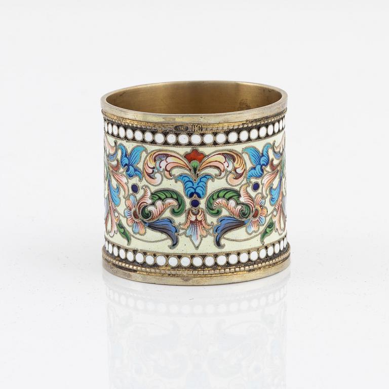 A Russian silver-gilt and cloisonné enamel napkin ring, unidentified makers mark, Moscow 1899-1908.