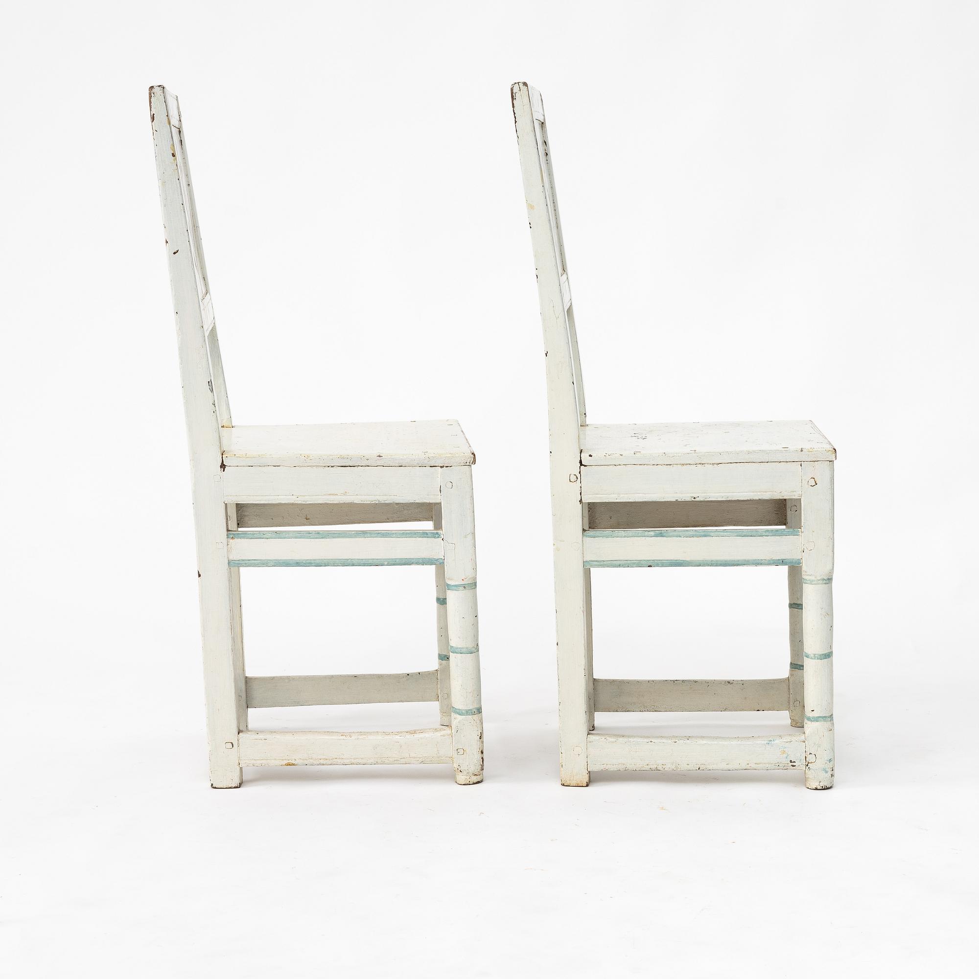A pair of Swedish chairs, 18th/19th century.