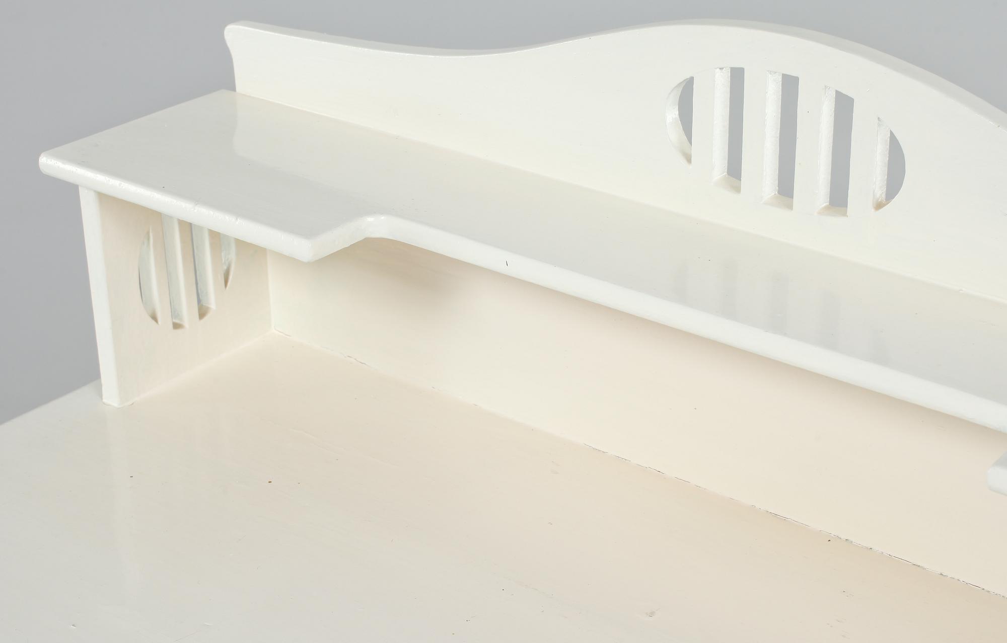 SKRIVBORD, 1900-talets första hälft.