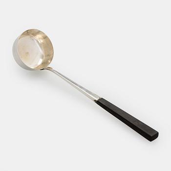 Mauno Honkanen, Sauce bowl with ladle, silver and rosewood, Tillander, Helsinki, 1958 and 1960.