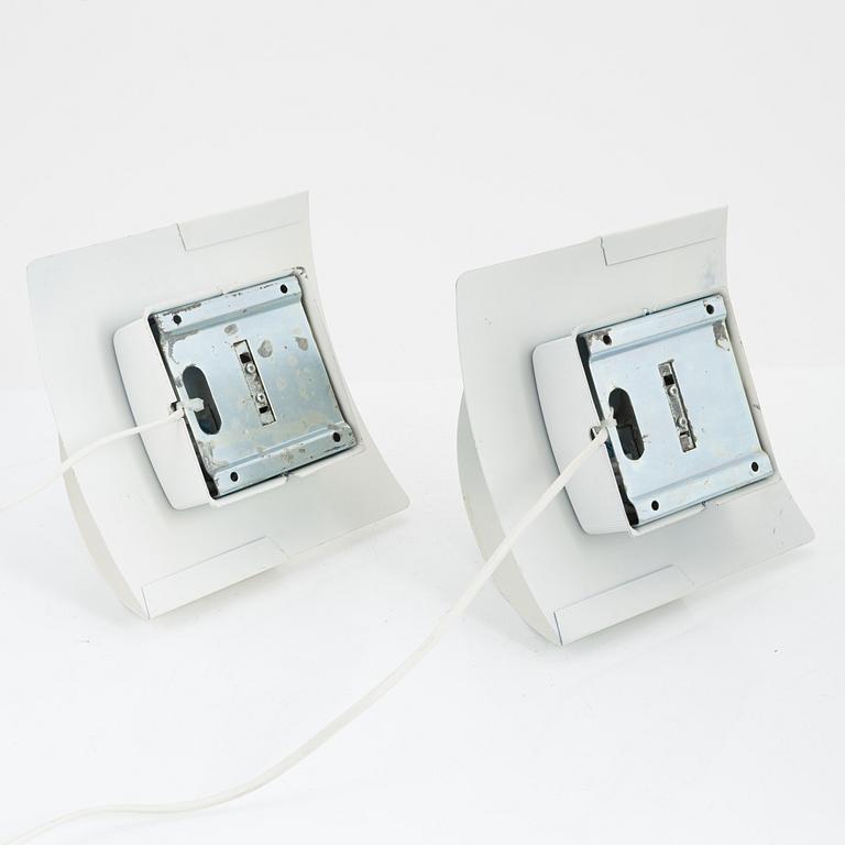 Peter Celsing, two 'Band' wall lamps, Falkenbergs Belysning.