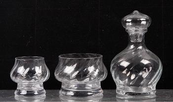 KARAFF OCH SKÅL SAMT LJUSSTAKE, Orrefors.