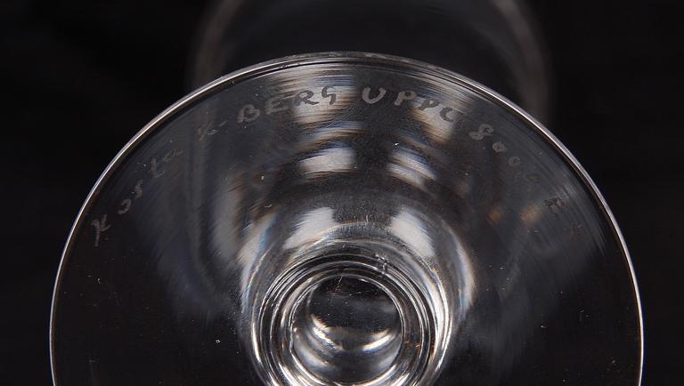 CHAMPAGNEGLAS, 12 st, "Jubileumsutgåva", Kosta, Kungl bröllopet 1976.