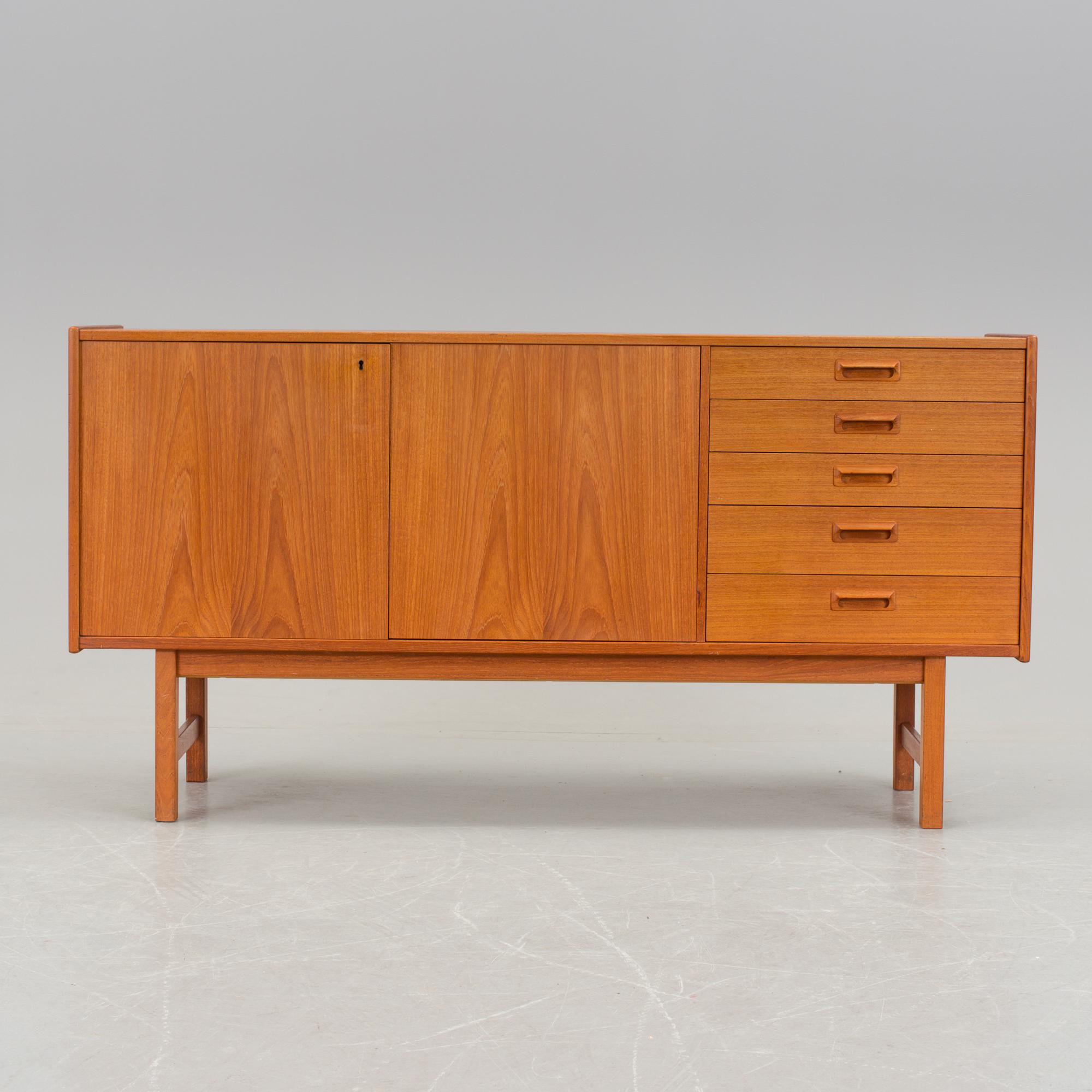 SIDEBOARD, teak, 1960-tal.