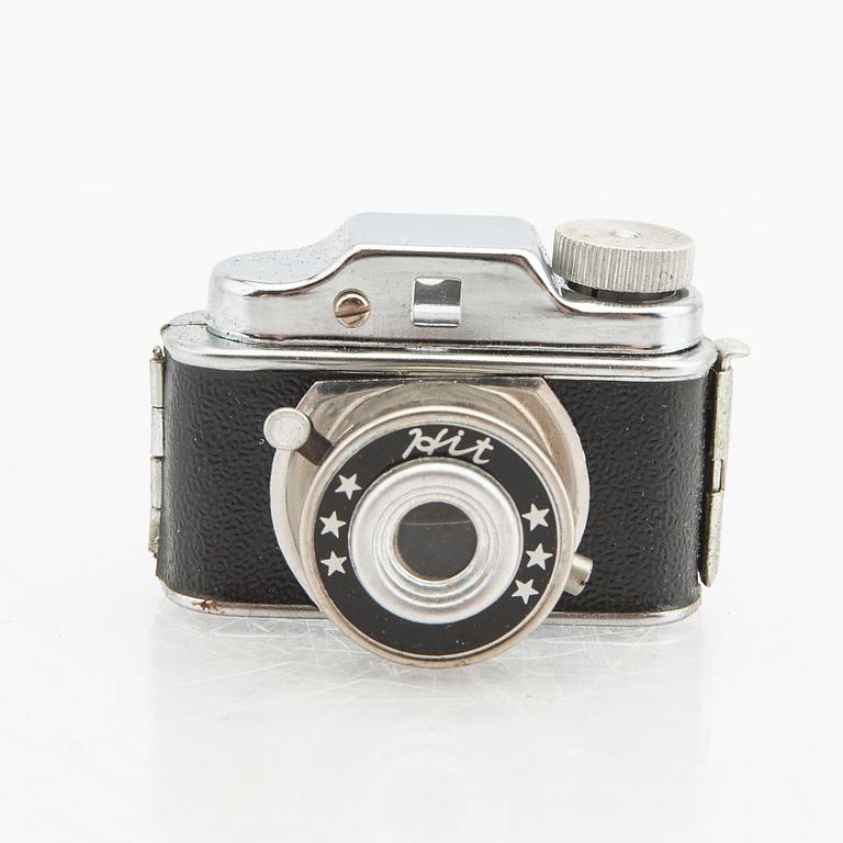 A Japanese 1950s subminiature camera with film.