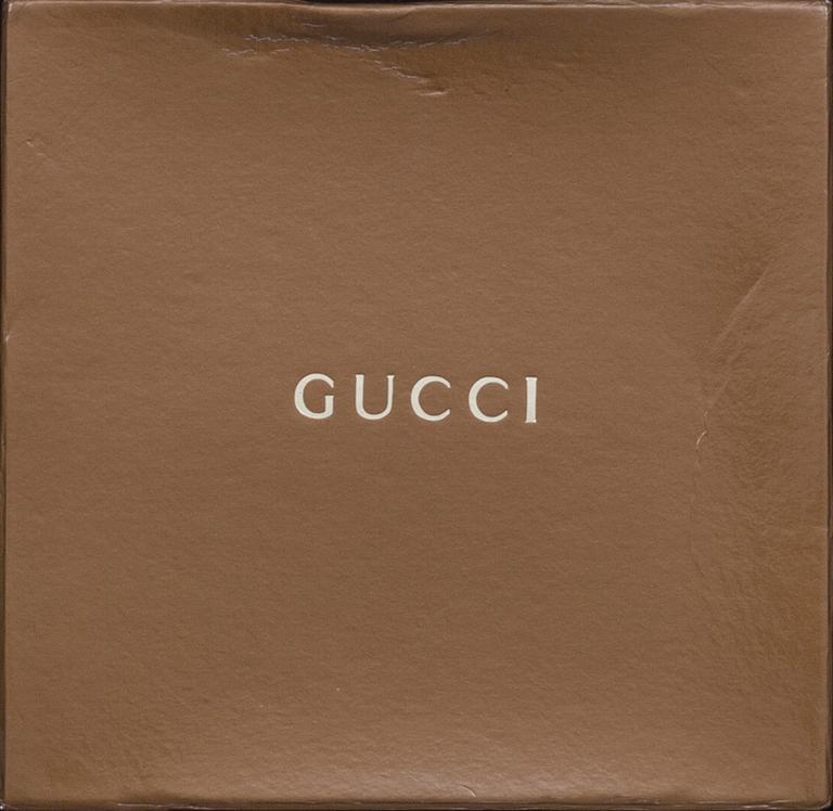 SJAL, Gucci.