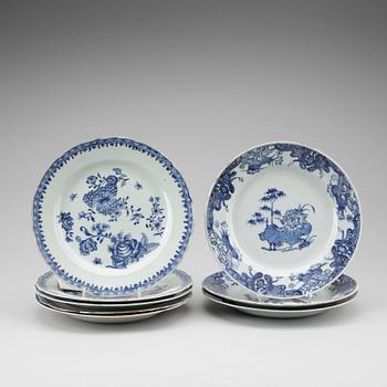 TALLRIKAR, 4+4 st, porslin, Qianlong (1735-1796), Kina.