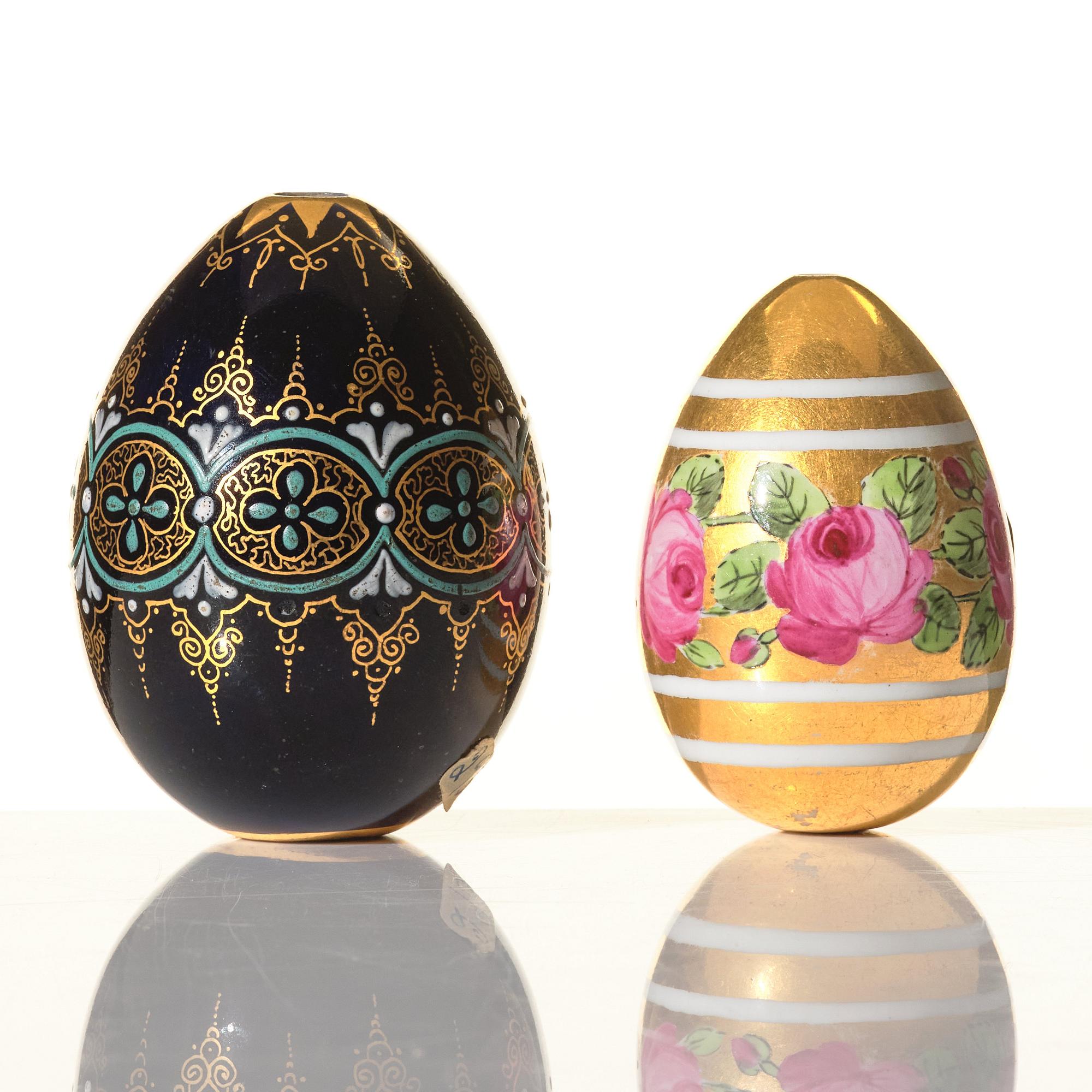 Two Russian porcelain Easter Eggs, 19th Century, presumably Imperial Porcelain Manufactory, St Petersburg.