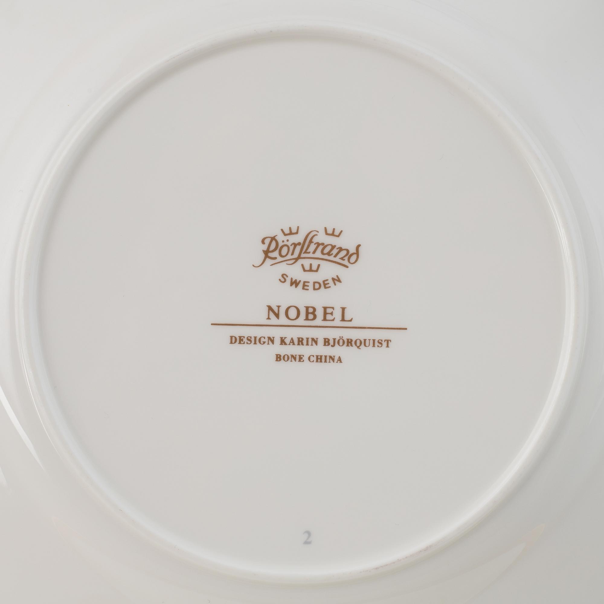 Karin Björquist, servis, 21 delar, porslin, "Nobel". Rörstrand.