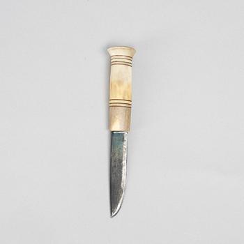 Lars Sunna, a reindeer horn knife, signed.