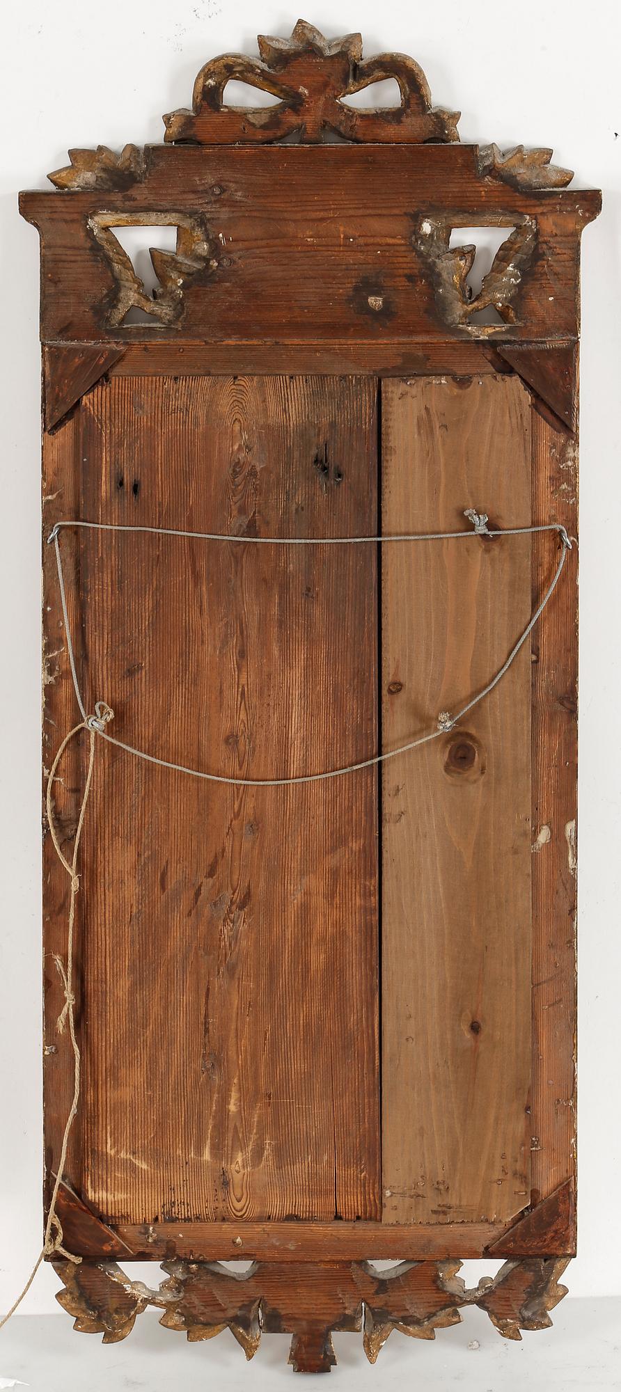 SPEGEL, gustaviansk, 1700-talets slut.