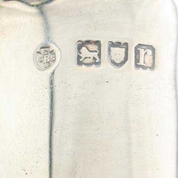 MUGG, silver, London 1912. Vikt ca 130 gram.