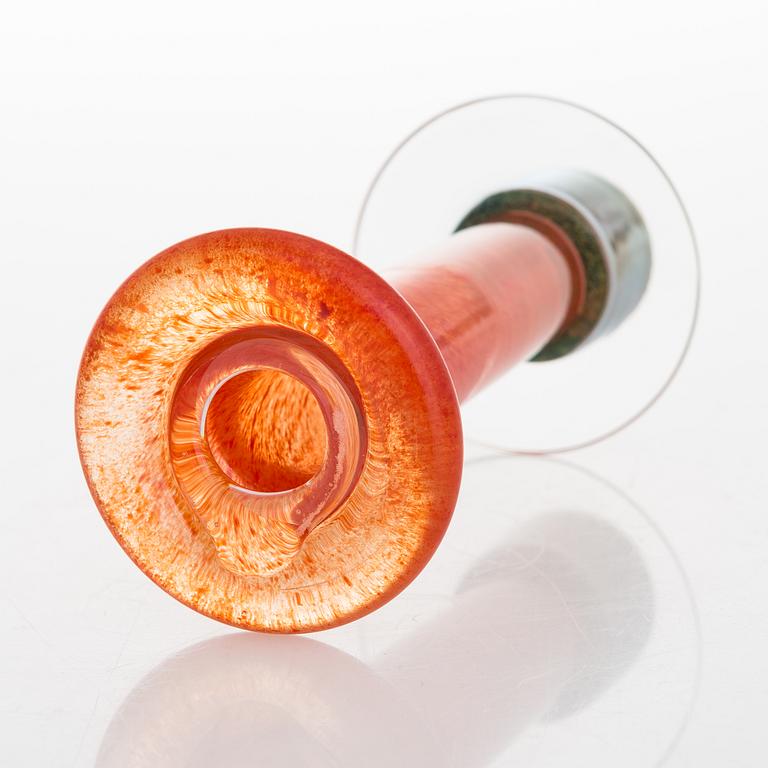 OIVA TOIKKA, a candlestick signed Oiva Toikka Nuutajärvi Notsjö.