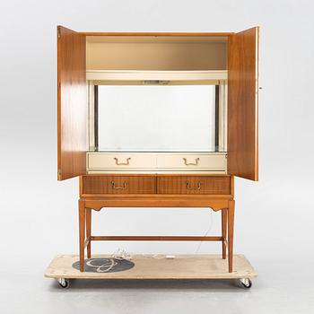 A Swedsih Modern mahogany veneered drinks cabinet, 1940s/50s.