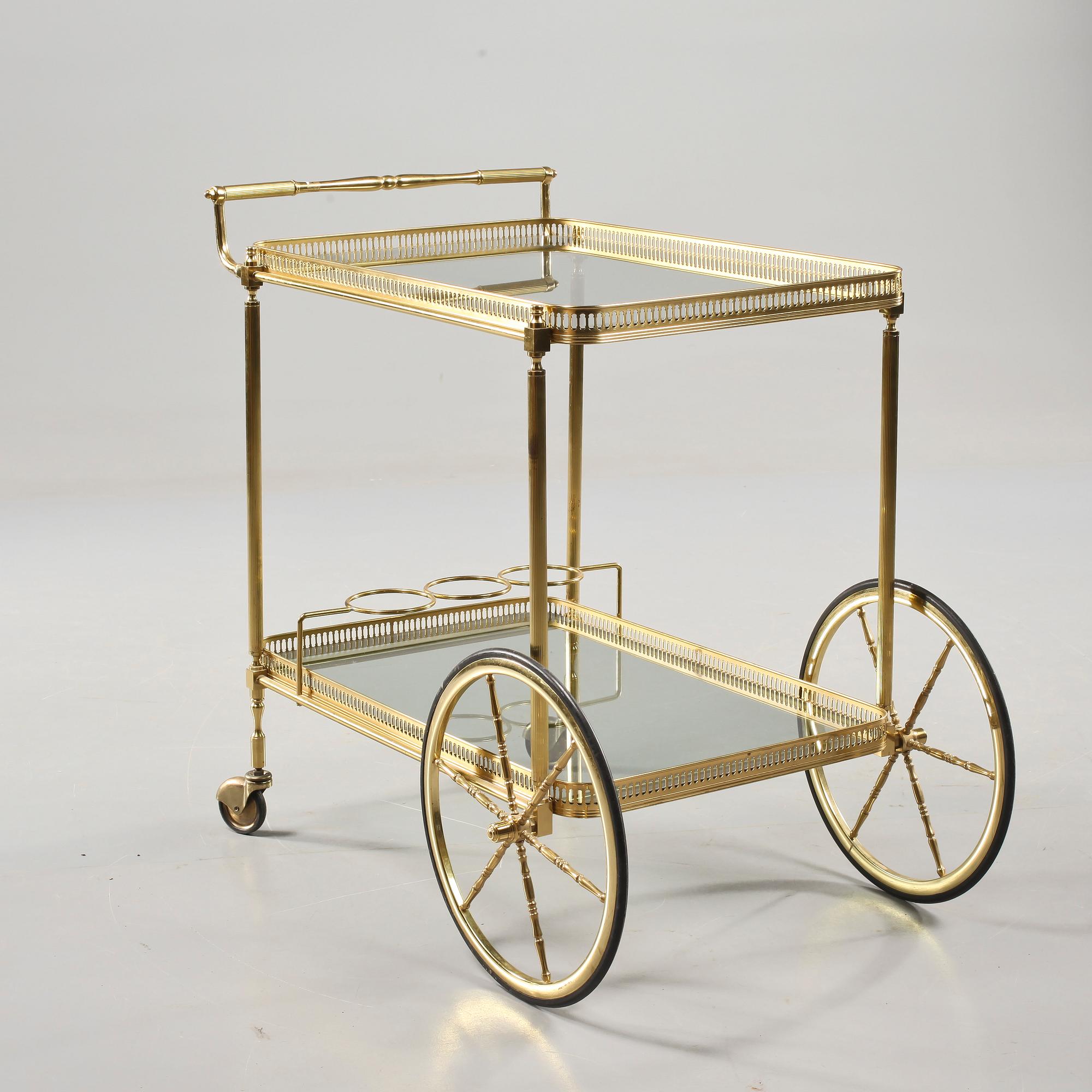 SERVERINGSVAGN, 1900-tal.