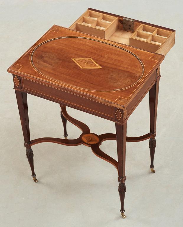 BORD, av Lars Qvarnberg (mästare i Stockholm 1801-1813). Sengustavianskt.